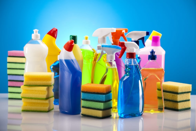 When to Buy Wholesale Cleaning Supplies
