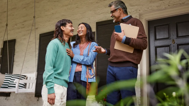 How to Make Your Home Stand Out with an Agent’s Guidance